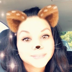 Meet your Posher, Valerie